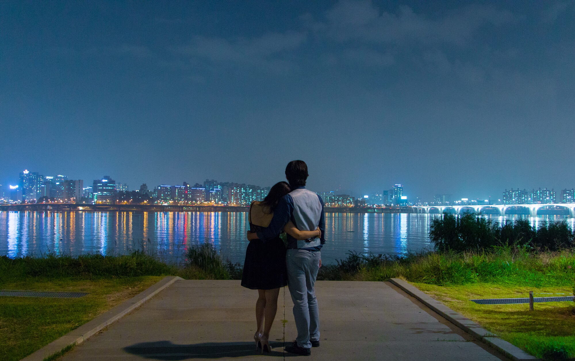 Dating in Korea: Hangang Dinner Cruise