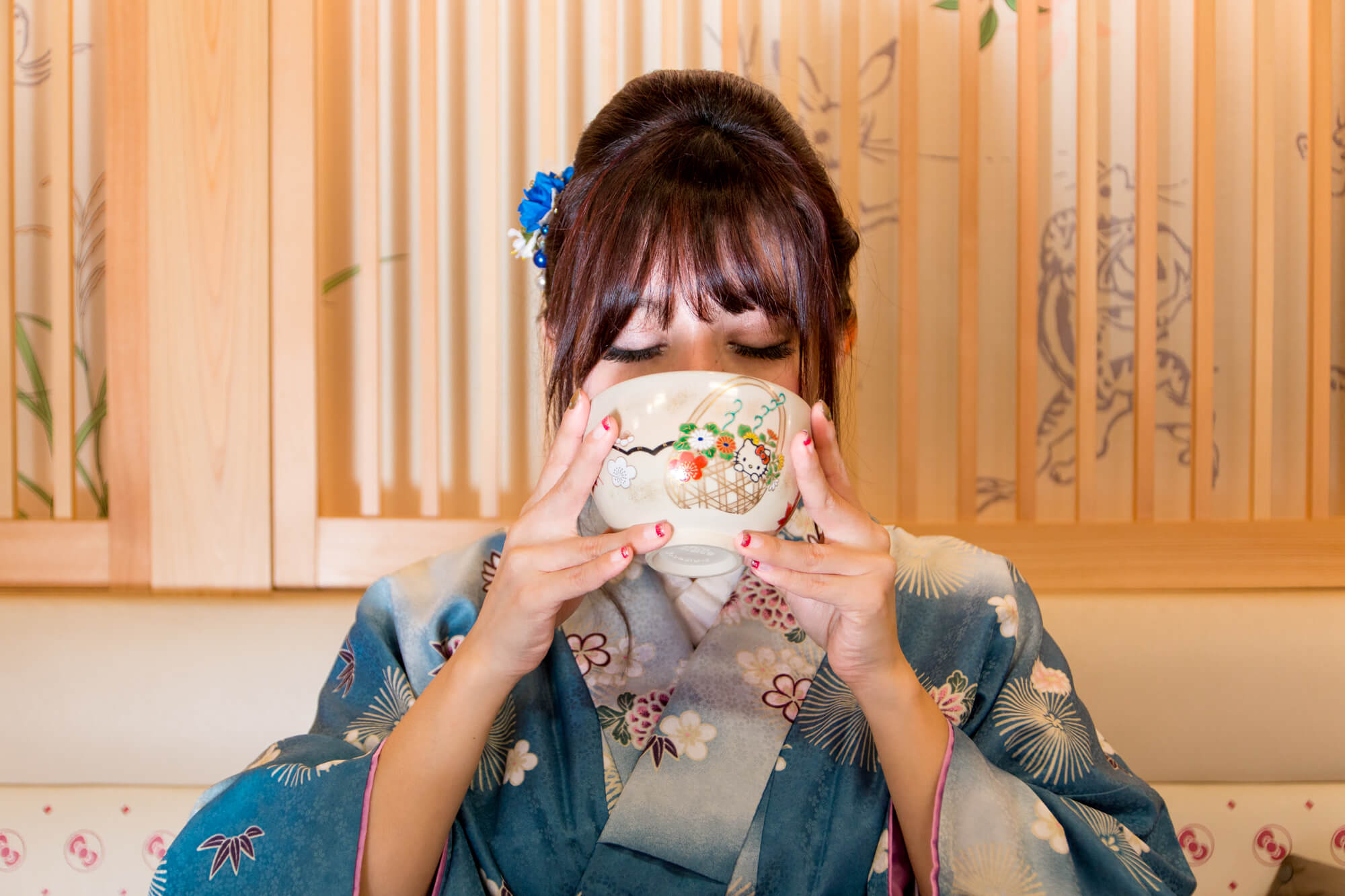 Hello Kitty Saryo (はろうきてぃ茶寮): A Japanese Tea House