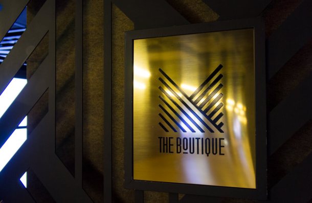 Boutique M Entrance