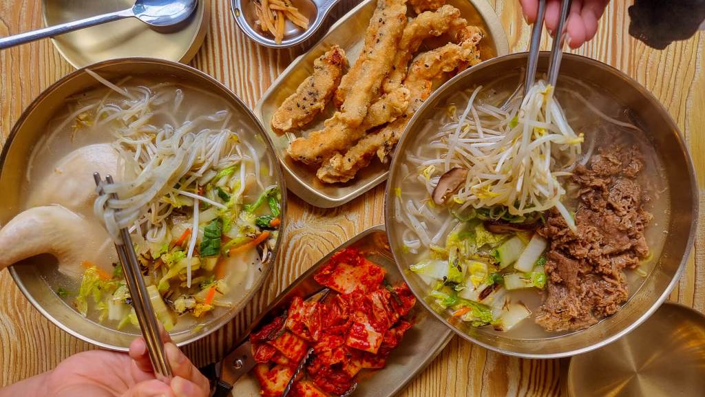Best Traditional Korean Foods (and Where to Eat Them)